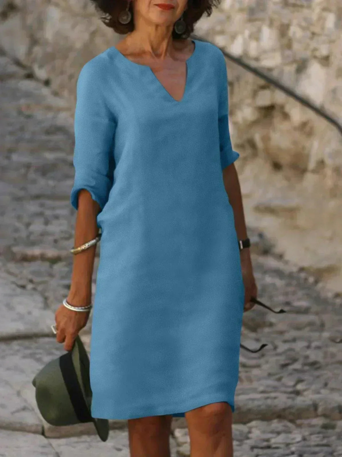 Beatrice | Elegant Dress with Refined V-Neckline