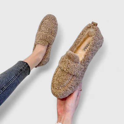 Aveline | Warm Slippers with Elegant Design