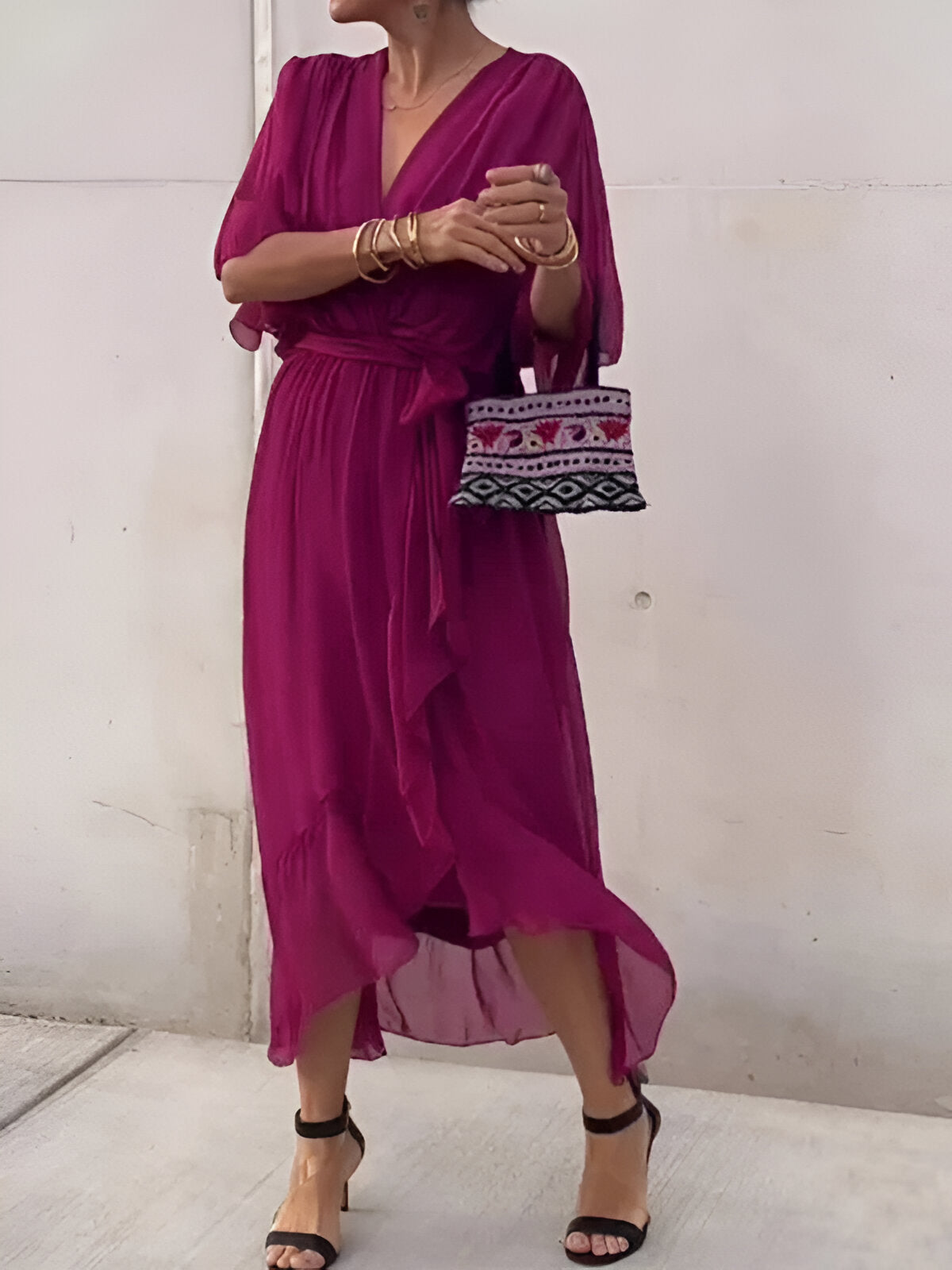Monica | Flowing Chiffon V-Neck Dress