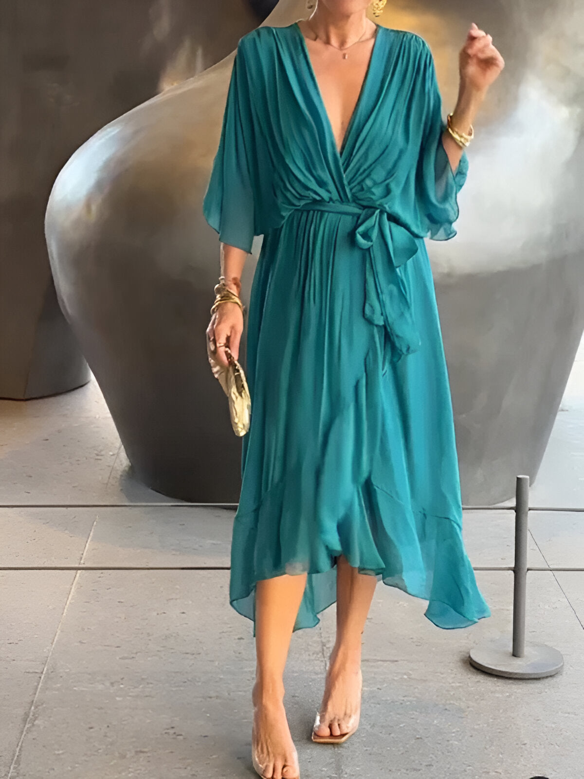 Monica | Flowing Chiffon V-Neck Dress