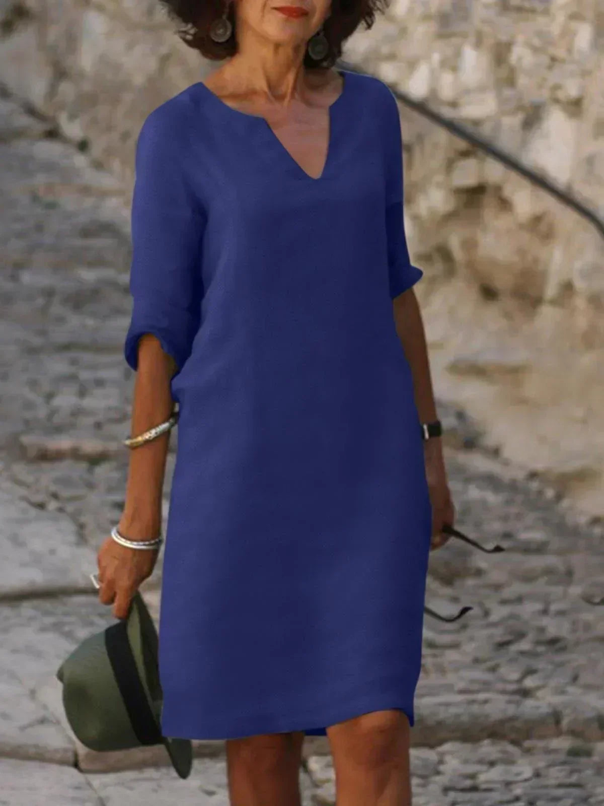 Beatrice | Elegant Dress with Refined V-Neckline