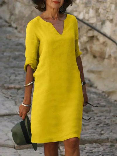 Beatrice | Elegant Dress with Refined V-Neckline